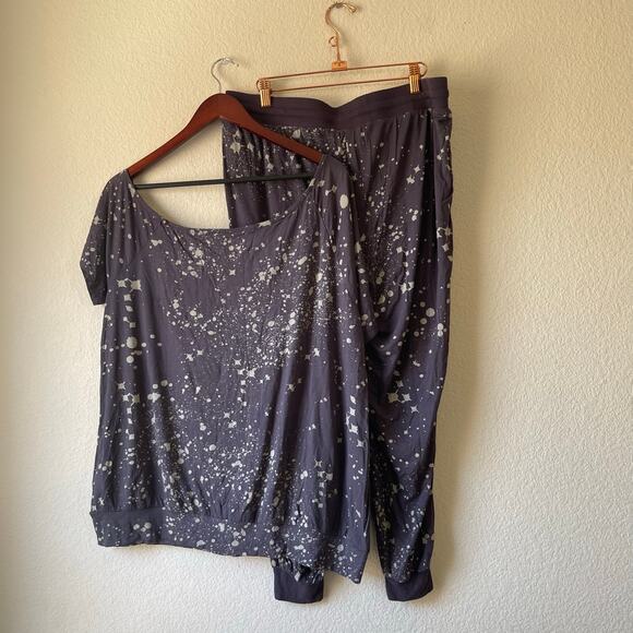 NWT torrid skull embroidered pajama set size 1/xl - Picture 3 of 11